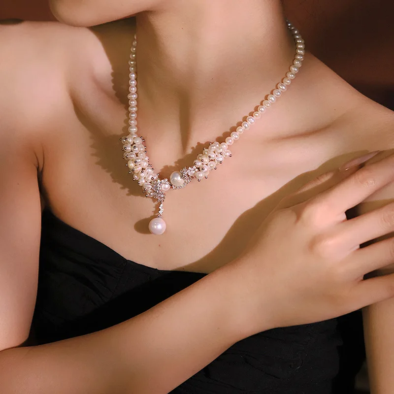 

Natural White Pearl Flower Cubic Zircon Necklace for Women Fashion Collarbone Choker Neck Chain Party Gift Jewelry Accessories