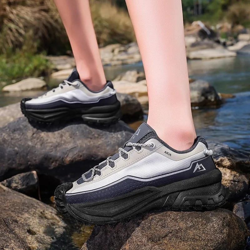 

Hot sale 2025 new wear-resistant high-quality lightweight breathable non-slip outdoor hiking shoes Casual hiking shoes