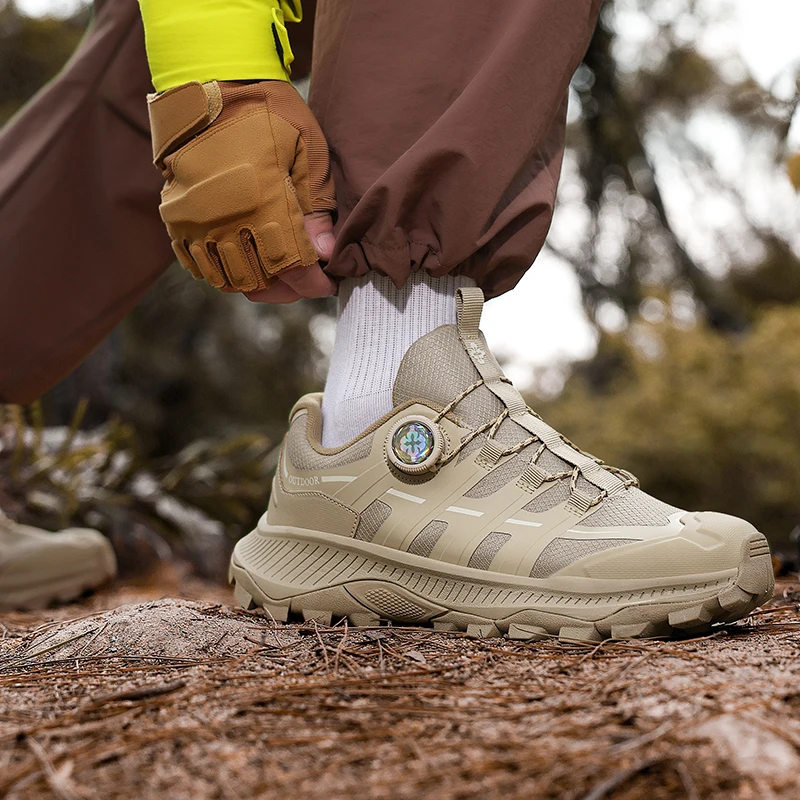 

Men's Comfortable Casual Running Shoes Outdoor Sports Sneakers Breathable Mesh Upper Rotation Buckle Versatile for Spring Autumn