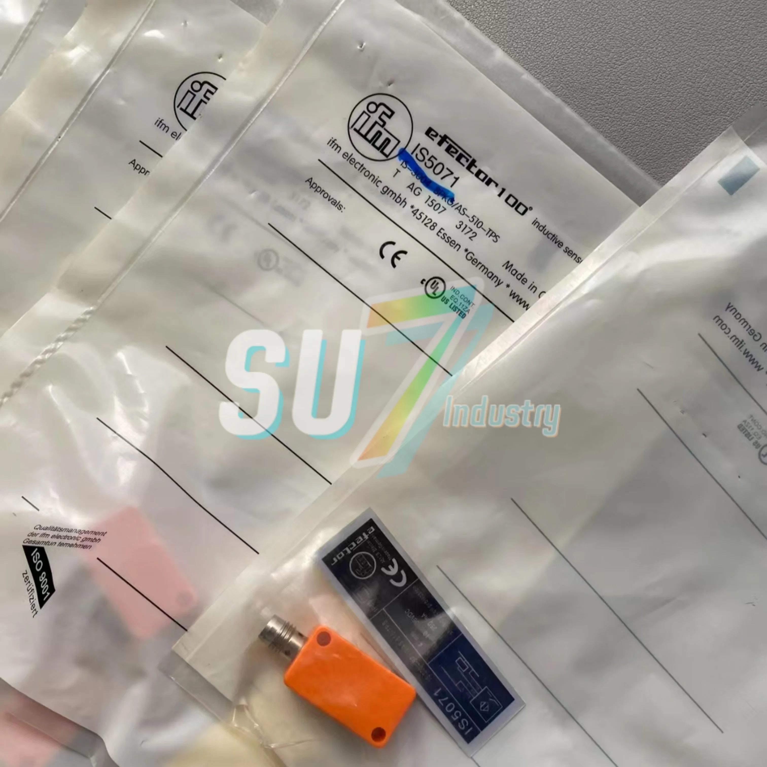 

IS5071 Inductive Sensor New In Box