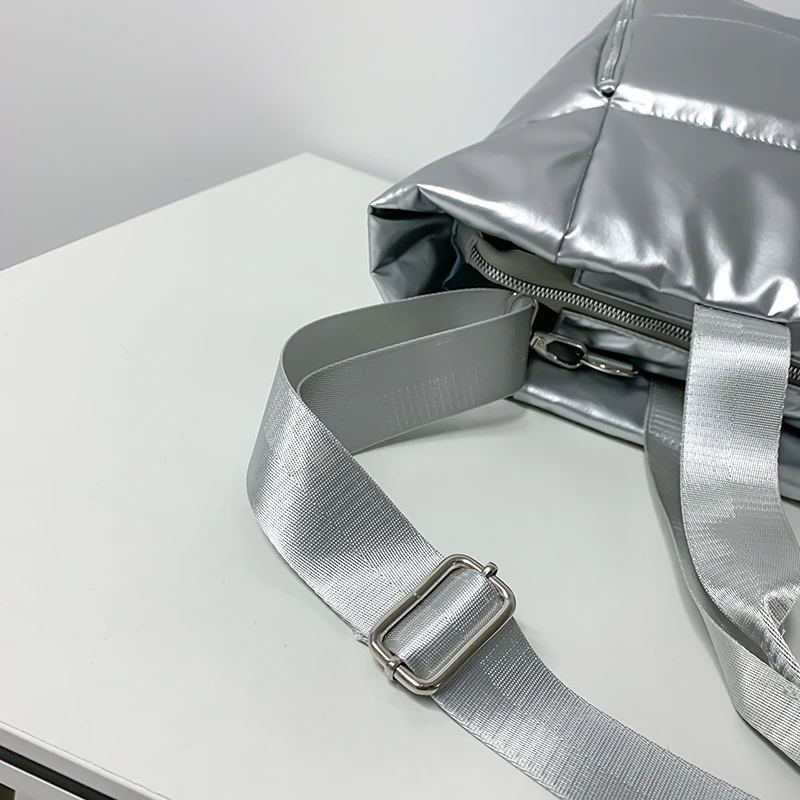 Übergroße lässige Reisetasche für Frauen wasserdichte Nylon gepolsterte Einkaufstasche geste ppte Baumwolle Raum Handtasche Messenger Mode Paar Tasche – Detail 14