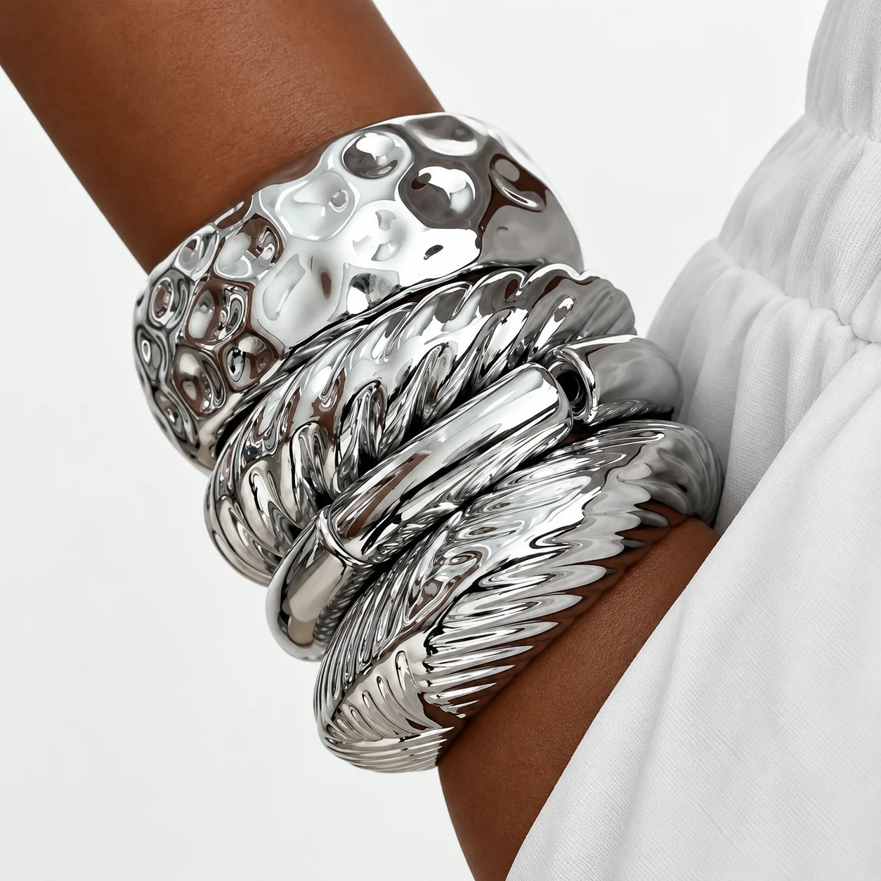 4pcs Silver Color CCB Textured Chunky Bangle Set Retro Irregular Wrinkle Statement Bracelets for Women Trendy Jewelry Gifts New