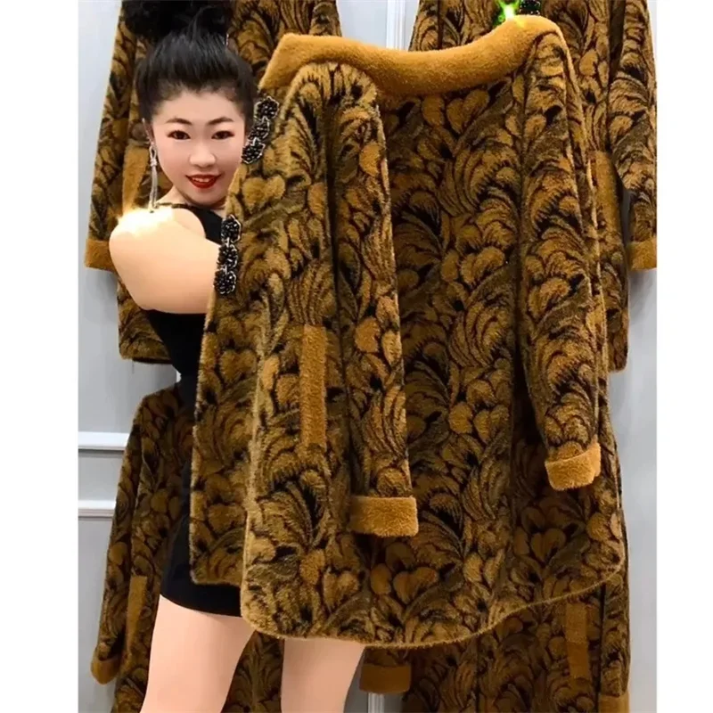2026 New Temperament Middle Aged Mother's Winter Imitation Mink Cashmere Jacket Women High Quality Warm Knit Cardigan  MT14