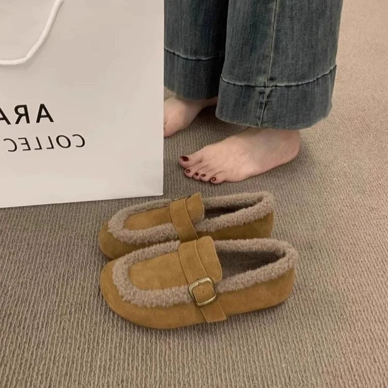 Eyriphy، الحجم: 36 إلى 40، أحذية بدون كعب من جلد الغزال الاصطناعي للخريف والشتاء أحذية نسائية قصيرة قطيفة دافئة أحذية نسائية بنعل مطاطي ناعم #2