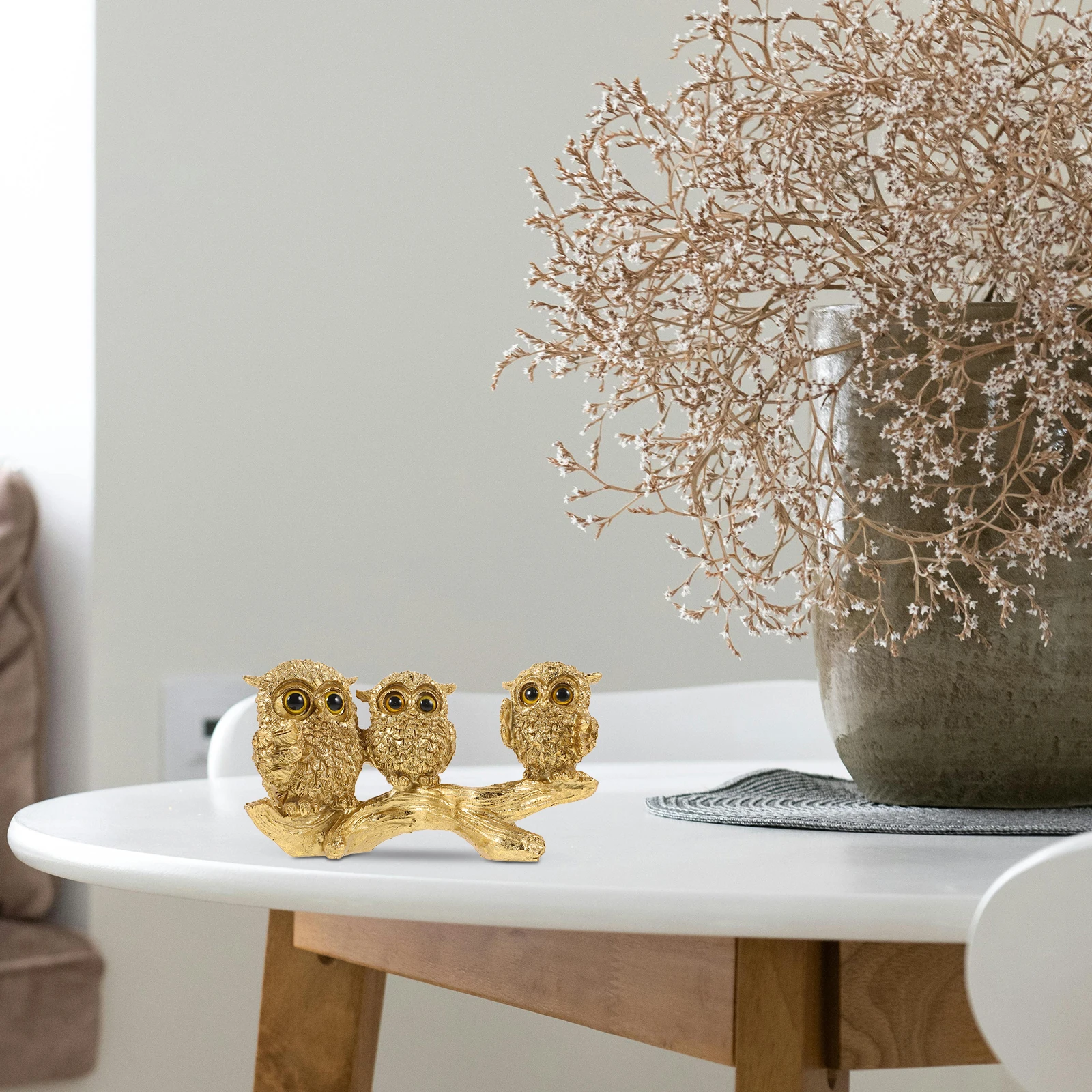 

Unique Owl Sculpture Creative Resin Owl Figurine Beautiful Home Decor Display Shelf Centerpiece