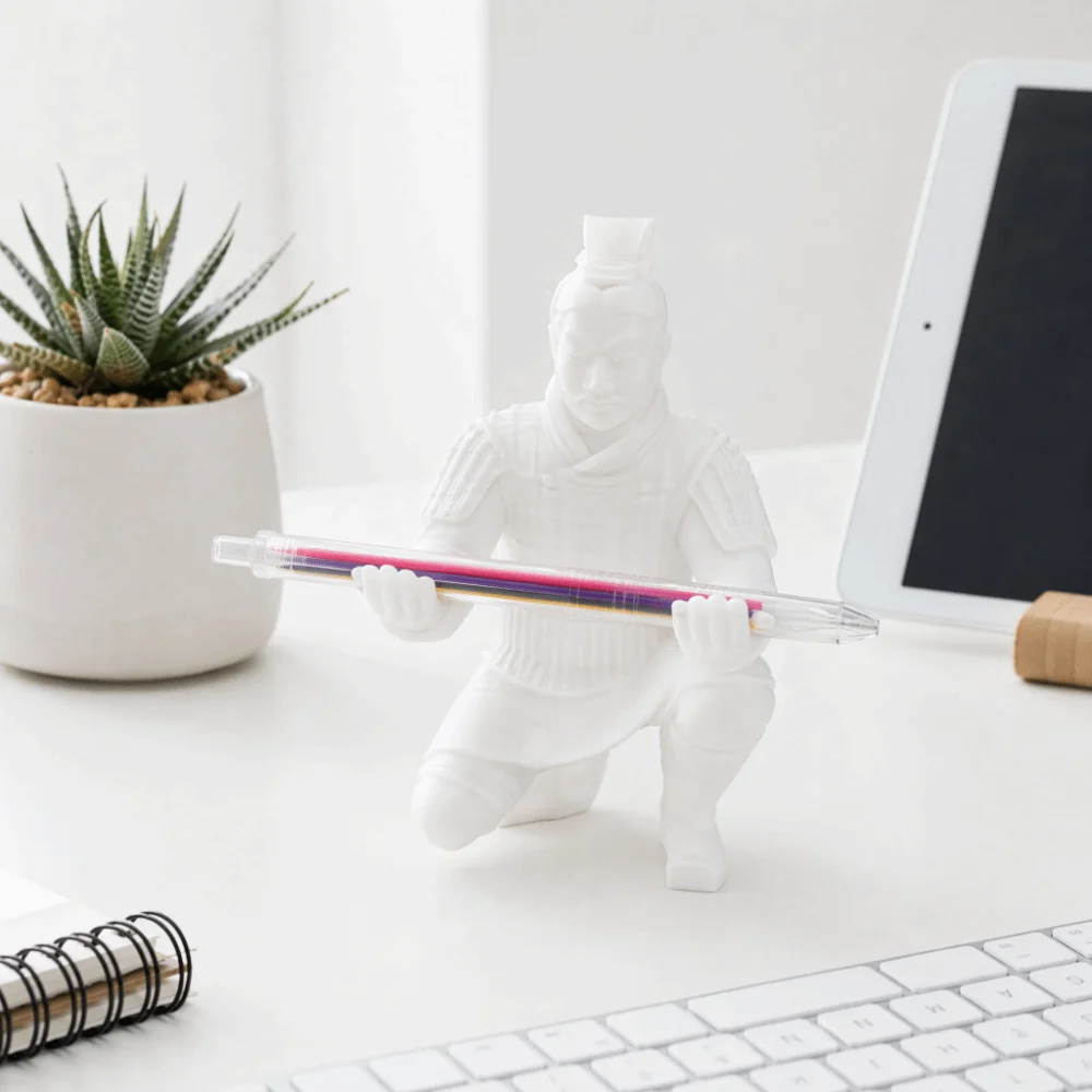 Plastic 3D Printing Pen Holder Funny Stable Stationery Stand Non-Slip Base Kneeling Pose Simulation Character Model Stationery