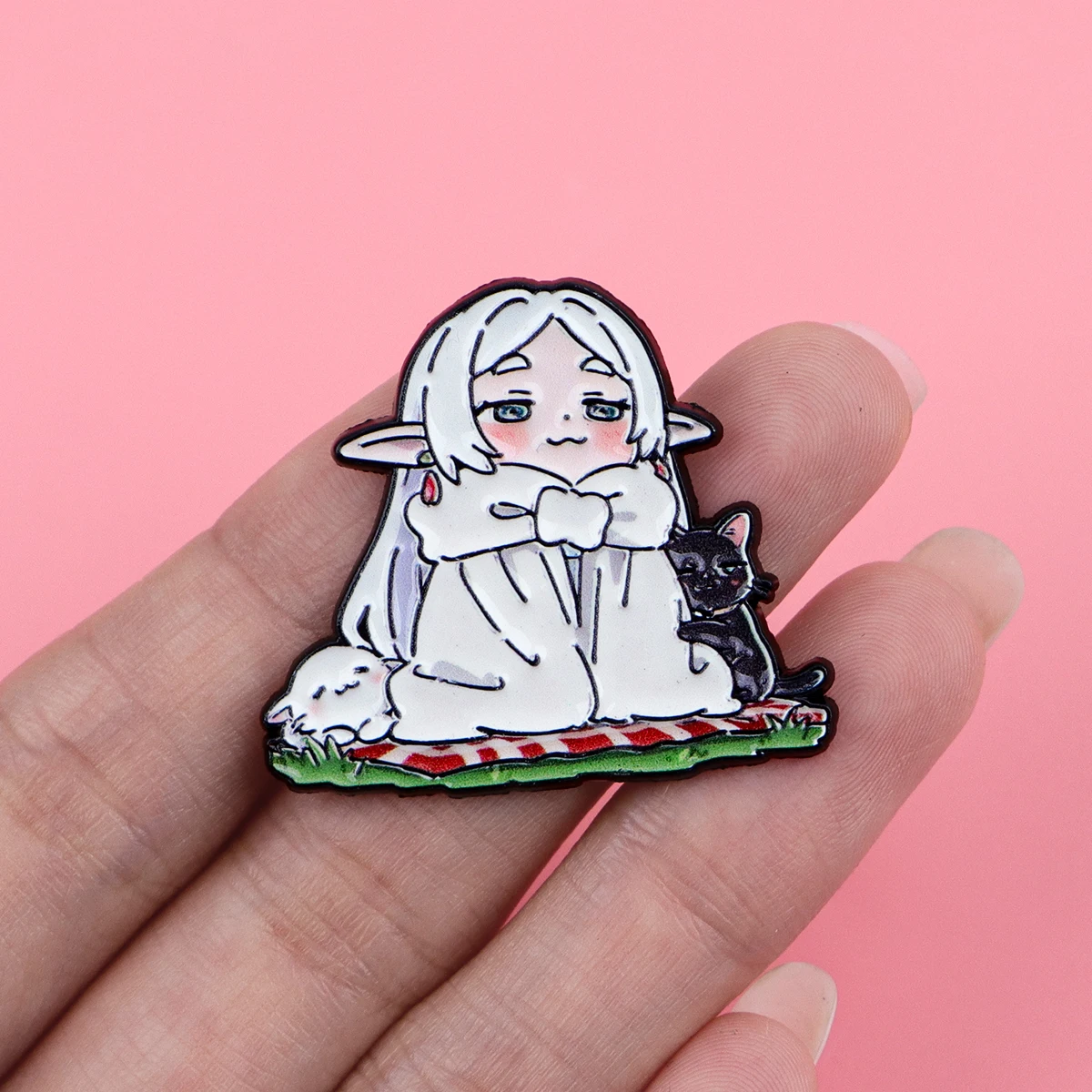 لطيف أنيمي قزم فريرين التلبيب دبابيس لحقيبة الظهر المينا دبوس الرجال النساء بروش للملابس شارات مانغا مجوهرات اكسسوارات #3