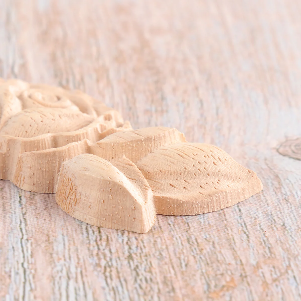 

2Pcs Real Wood Corner Decals Beautifully Carved European Style Furniture Ornaments Easy to Install Wall Cabinet Decor