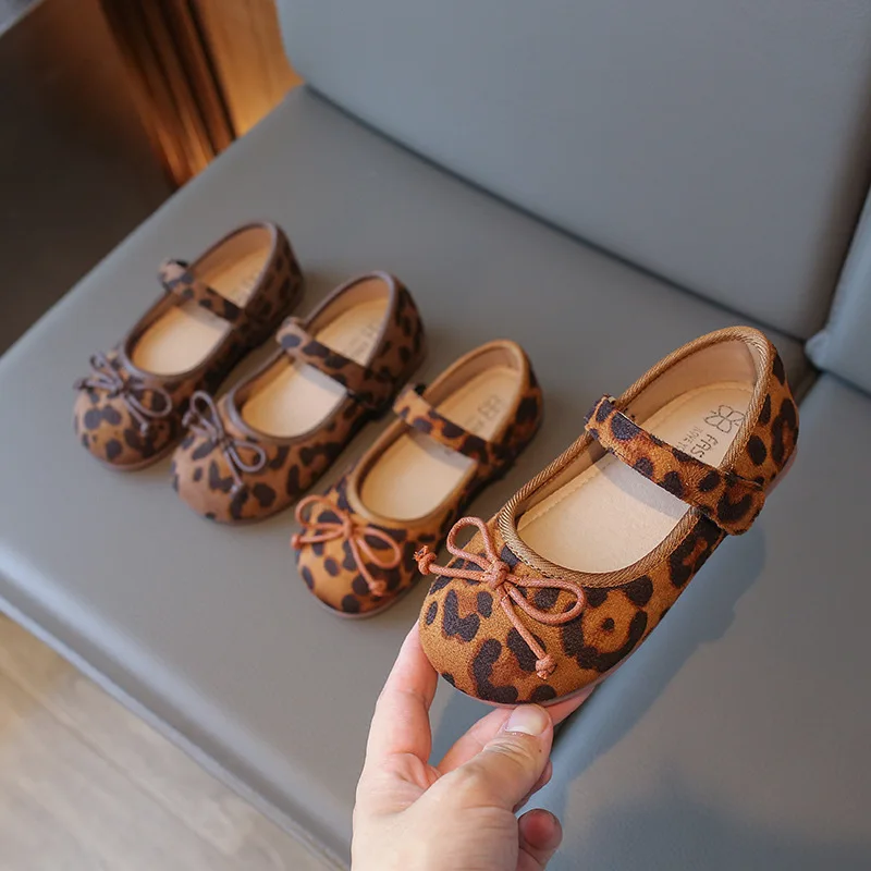 Vintage leopard print children's single shoes comfortable girls princess shoes 2-9years old kids flat cloth shoes prewalker