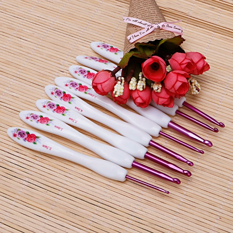 8 Size Crochet Hook Knitting Needles Set Plastic Grip Handle 2.5mm-6mm Loom Tool DropShipping