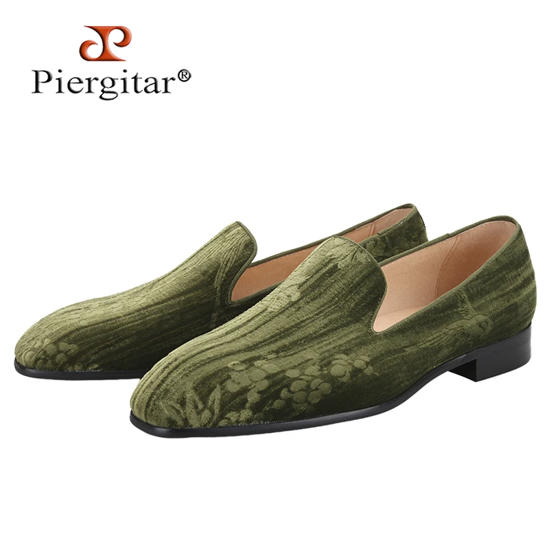 Piergitar Chinese-Style Bird And Flower Printed Velvet Men's Loafers For Party Or Wedding Handmade Slip-On Red Bottom Moccasins