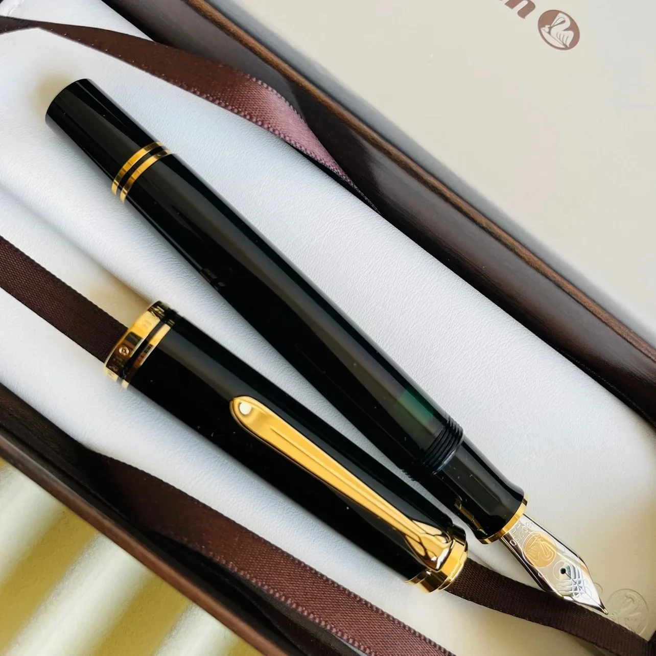 New Style German Original Pelikan M800/M805 18K Gold Nib Piston Fountain Pen Black Green Strip Blue Strip Emperor Series