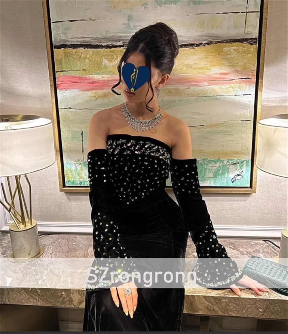 Vestido de novia de noche sin espalda, tubo de terciopelo con cuello barco personalizado, glamuroso, manga 3/4, vestido largo de fiesta de graduación con cuentas de cristal