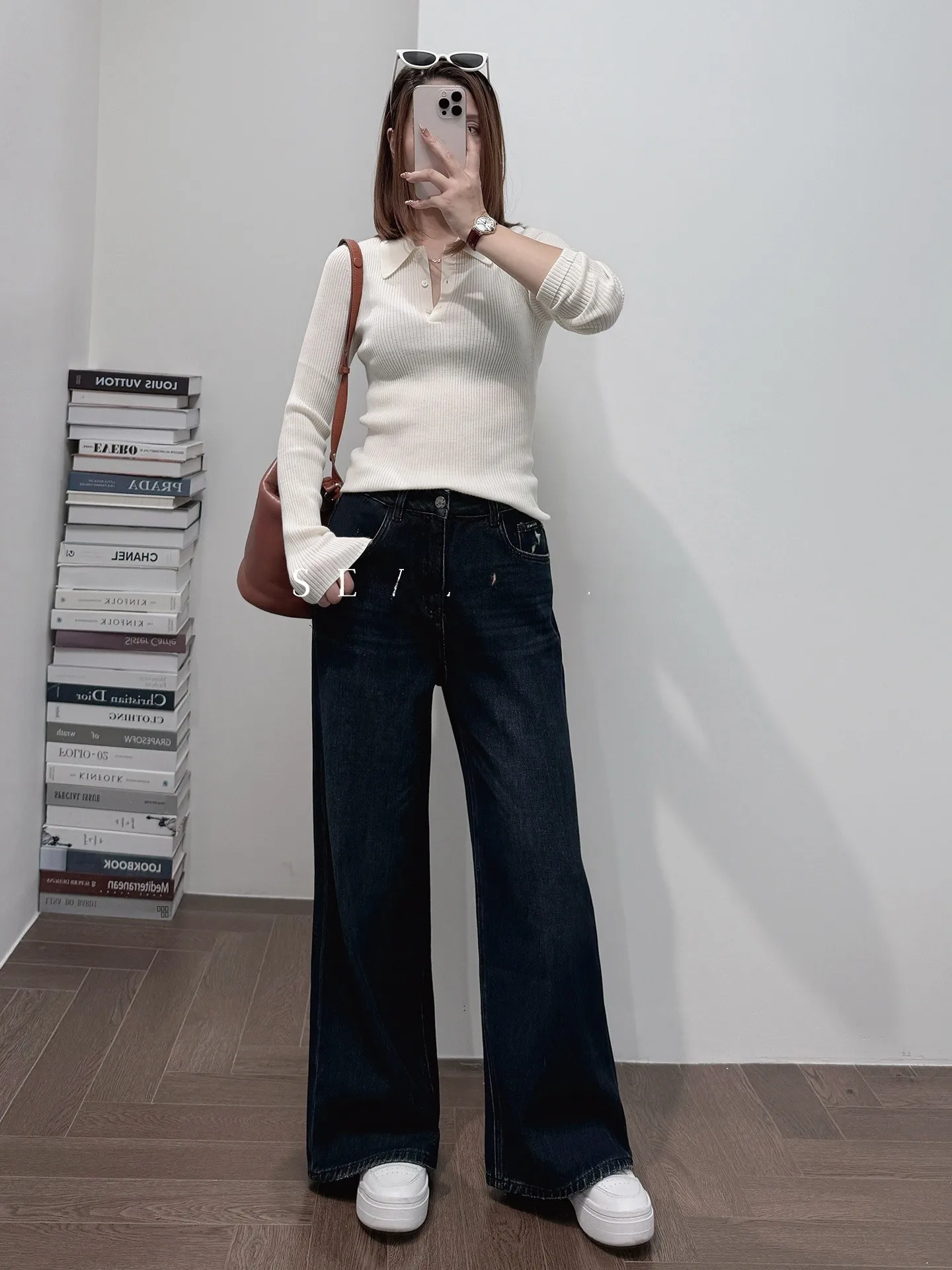 

Advanced Quali Yangzhou Woolen Tead hine Waable Anti-Pilling 00% Spun Wool Sweater Casual Slim Fit Long Sve...