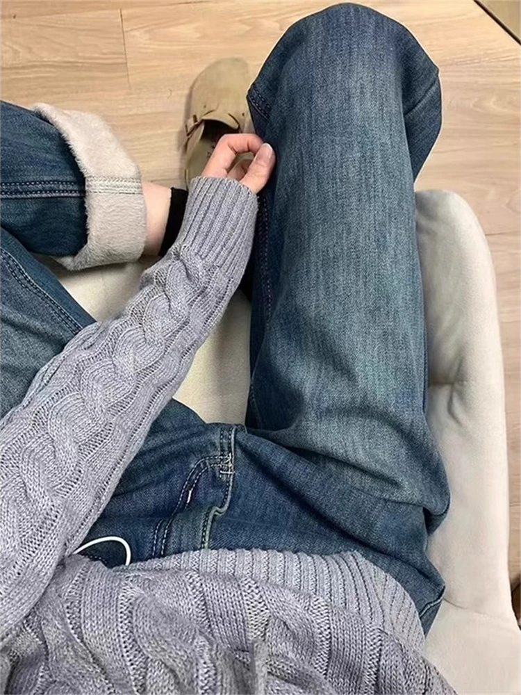 

plus Size Thickened Fleece High Waist Loose Women's Jeans Winter Wide Leg Pants Straight Cut Trousers for Pear Shaped Body