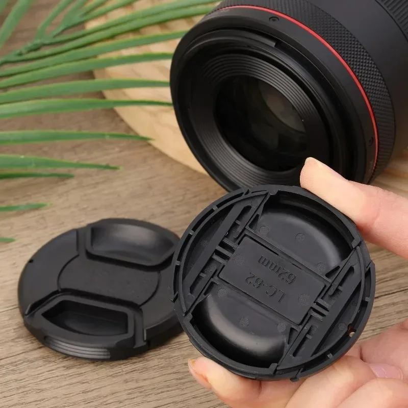 49mm 52mm 55mm 58mm 62mmのカメラレンズキャップ（紛失防止、吊り下げロープ付き）キヤノン、ニコン、ソニー、富士フイルム、Lumix DSLRカメラ用