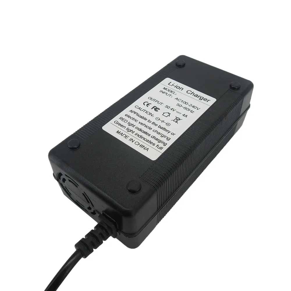 50.4V 4A DC Lithium Fast Charger 12S 44.4V 43.2V Li-ion 20AH 30AH Battery Charger XT60 GX16 With Fan