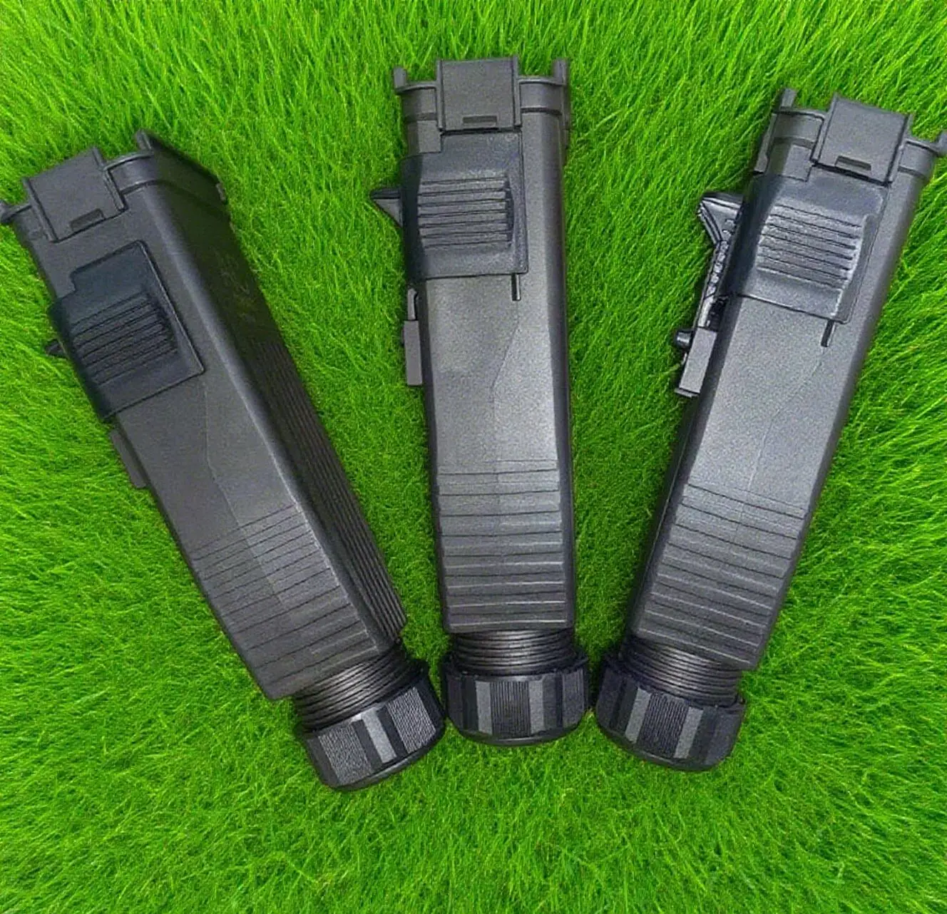 

Защитная крышка терминала переменного тока, предназначенная для новой версии инверторов GoodWe с завязками на сети мощностью 30-40 кВт