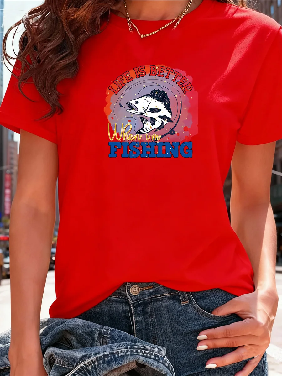 تي شيرت أسود قصير الأكمام مع "الحياة أفضل عندما أصطنا الصيد" برسومات باس فيش #4