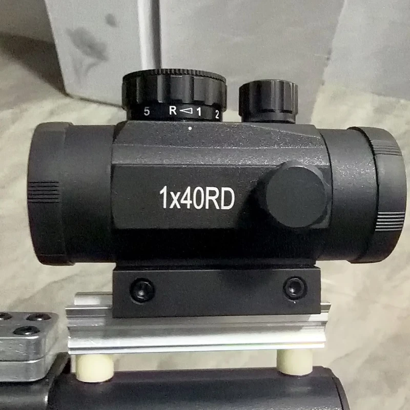 1x Non-magnified Holographic Sight, Cross / Red Dot Reticle Optional, Knob Adjustment, Outdoor Toy Accessory