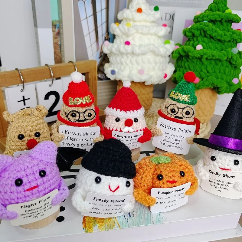 

Christmas Figurines Positive Crochet Doll with Card Funny Handmade Halloween Creative Gift Ornaments DIY Crochet for Home Decor