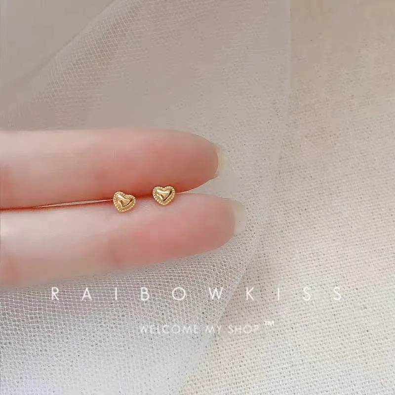32 Style Gold Color Mini Small Butterfly Heart Stud Earring For Women Cartilage Helix Tragus Ear Piercing Jewelry Gift Wholesale