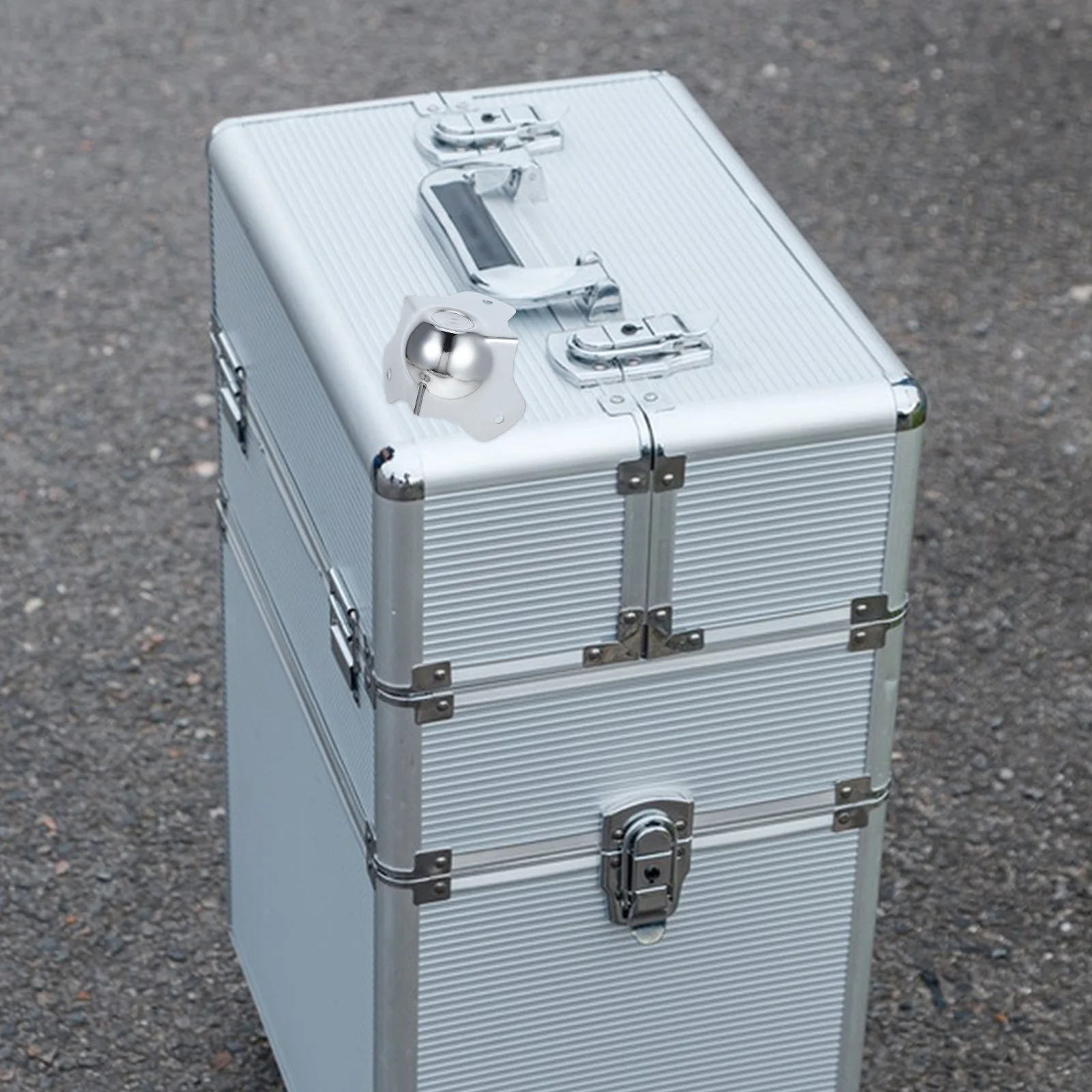 

8Pcs Metal Ball Corner Protectors Sturdy Furniture Edge Guards for Tables Flight Case Metal Safety Protector Box Ball Corners