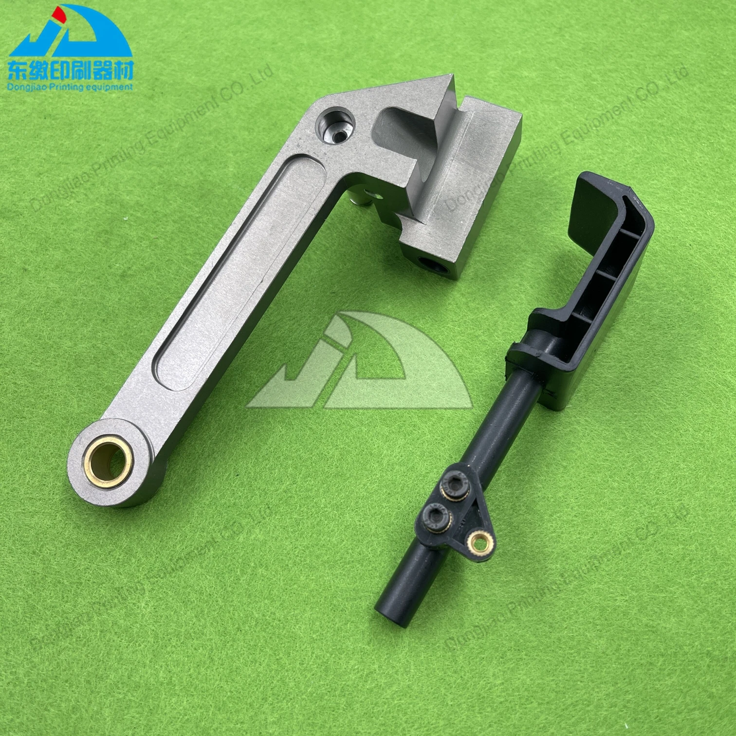 F2.028.316 MV.035.455 Enhanced Feida Foot Pressure Bracket Lever Hot Selling XL105 CD102 Printing Machine Parts