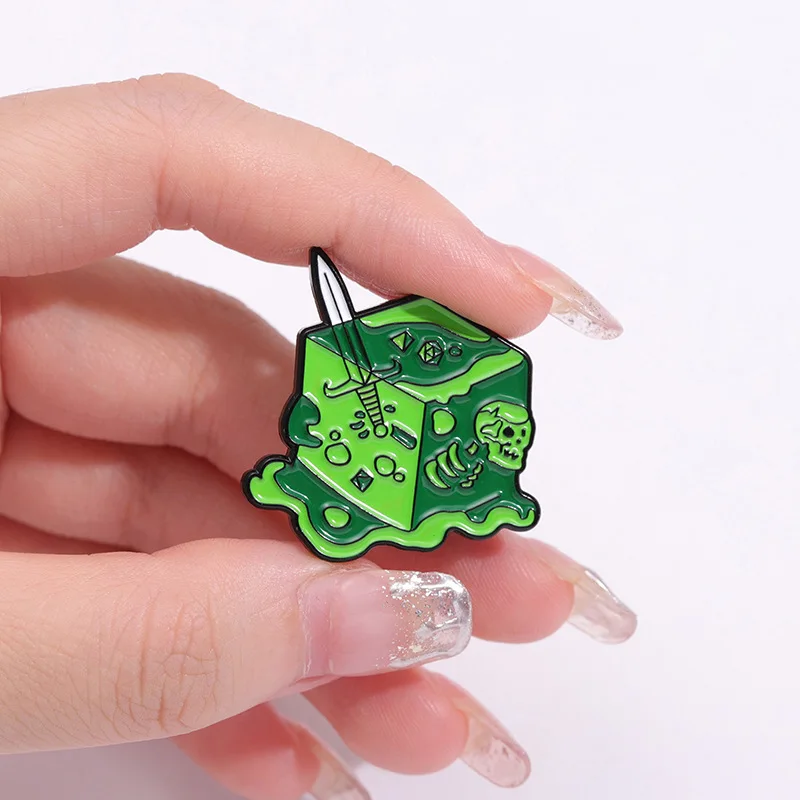 Alloy brooch creative cube D2 clothing badge