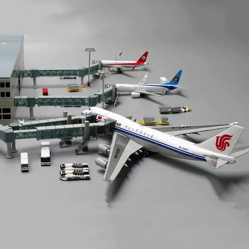 1:400 Airport Passenger Boarding Bridge Single/Dual Channel for  A380 model Wide body plane scene display toys colltions