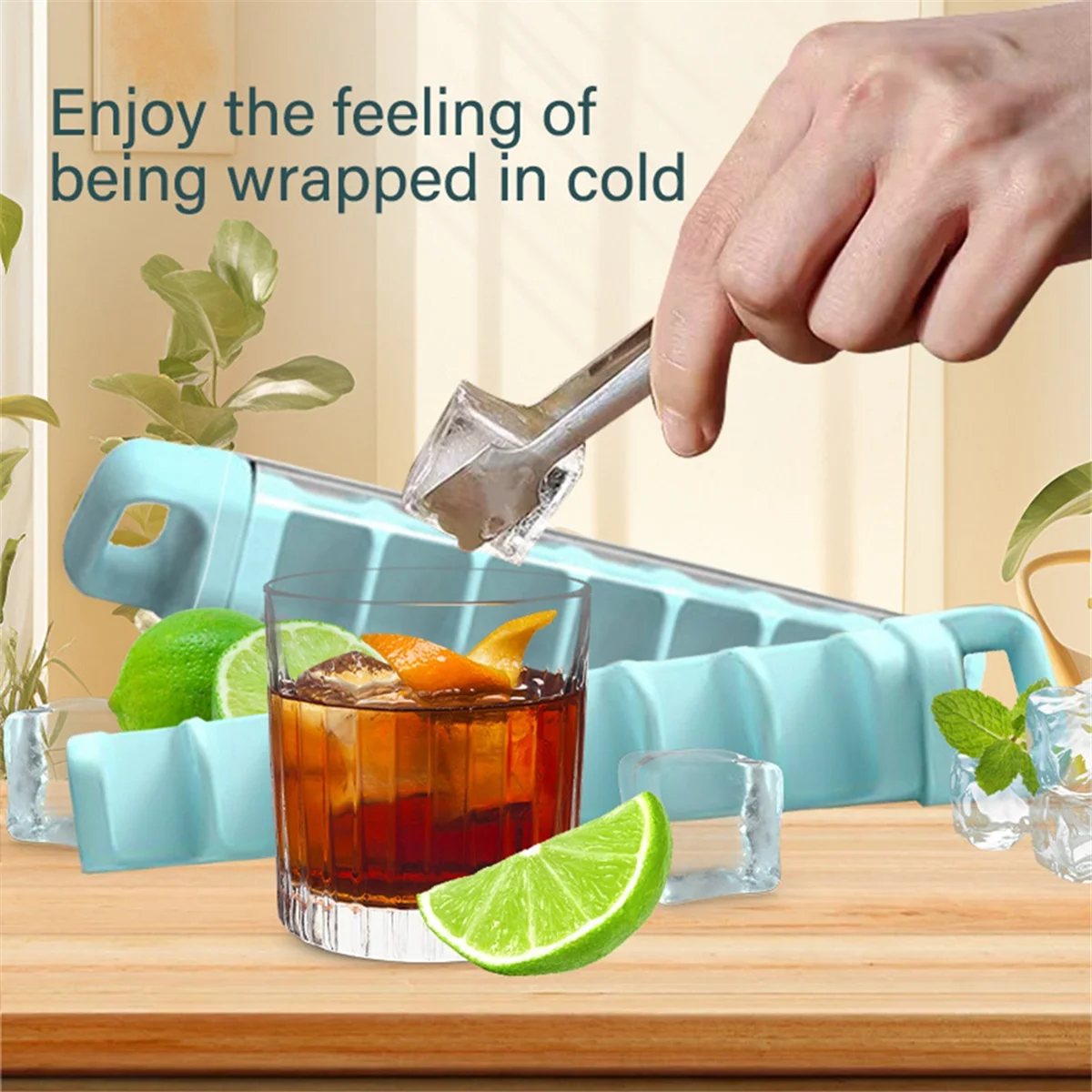 1PCS 12 Grids Ice Square Tray Plastic Maker Mold for Cocktail Juice Whiskey Ice Square Tray with Lid Kitchen