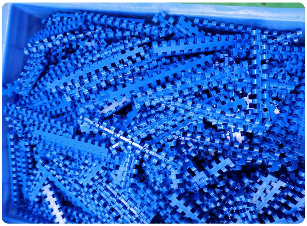 1Meter Width:76.2mm 1270 Mesh Belt Chain 12.7 Pitch, POM plastic conveyor chain plate food grade
