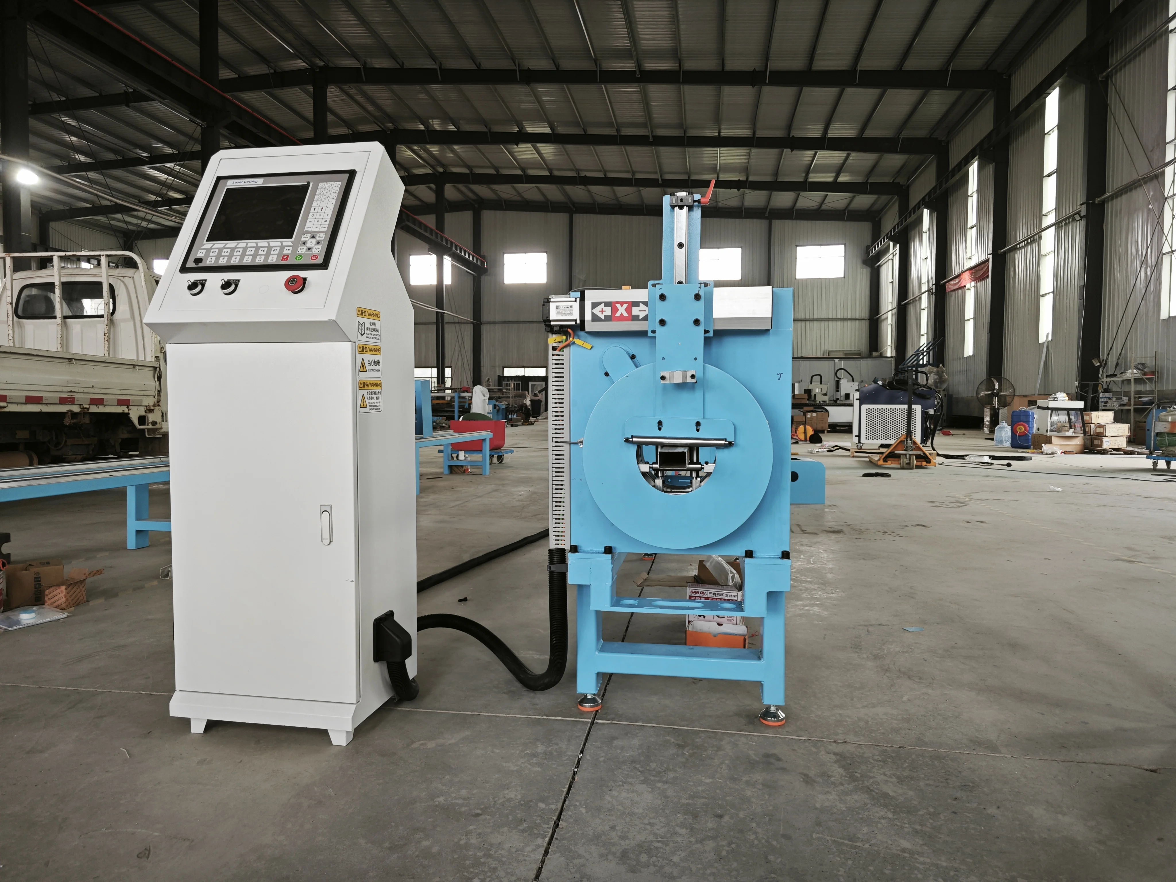 EXTRACNC 6m CNC Plasma Tube Cutting Machine for Round Square Pipes Automatic Metal Pipe Cutter
