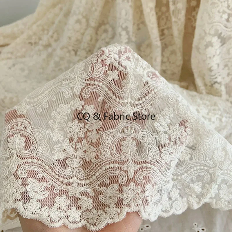 

Цвет слоновой кости, бежевая вышитая сетчатая тюлевая кружевная ткань с крошечными цветами ромашки и полосками для шитья одежды, декоративная ткань для штор