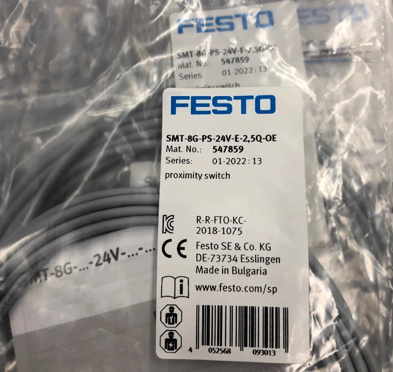 Nieuwe Originele Festo Magnetische Schakelaar 547859-smt-8g-ps-24v-e-2.5q-oe 8065028-smt-8g-ns-24v-e-2.5q-oe