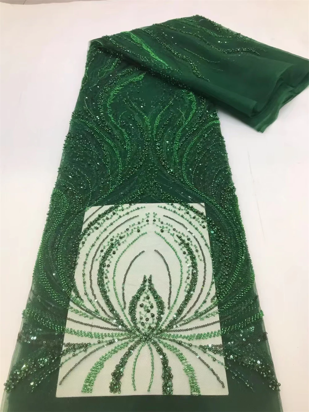 

Green Luxury Fabric For Dress 5 Yards with Beads 3D Flower Lace Fabric Embroidered Dubai New 2024 Sequin Lace Fabric For Sew