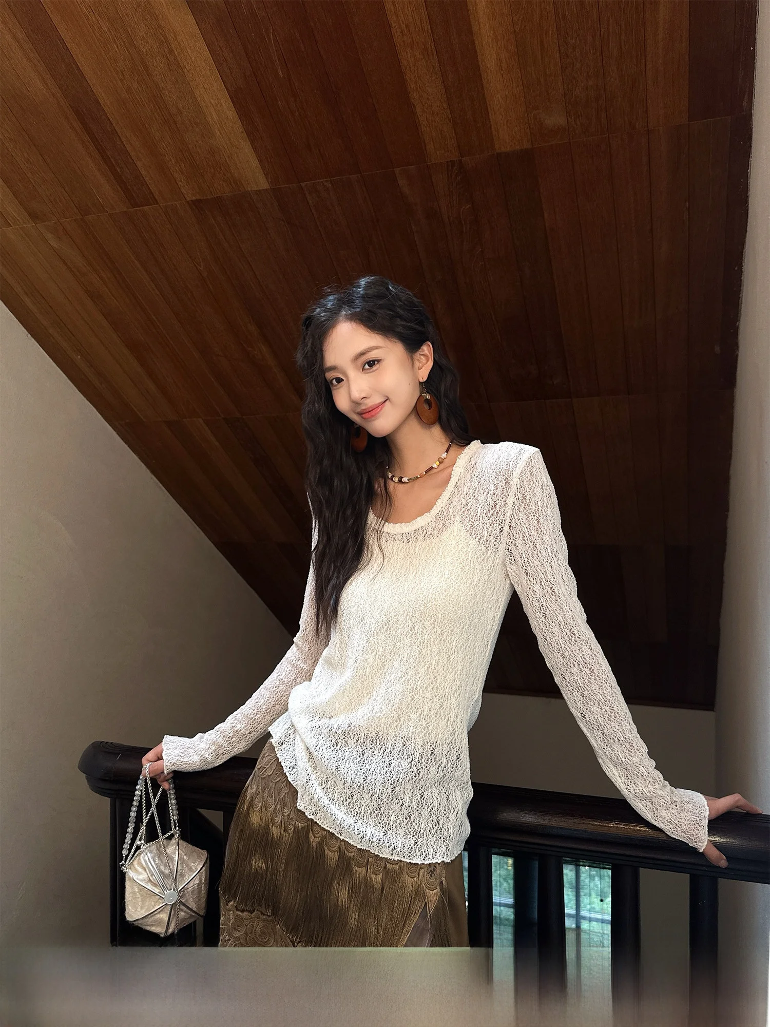 

Sijie Black Flower Early Autumn Long Sleeve Lace Hollow out Knitted Base Shirt Women's Trendy T-shirt Casual Style Polyester ...