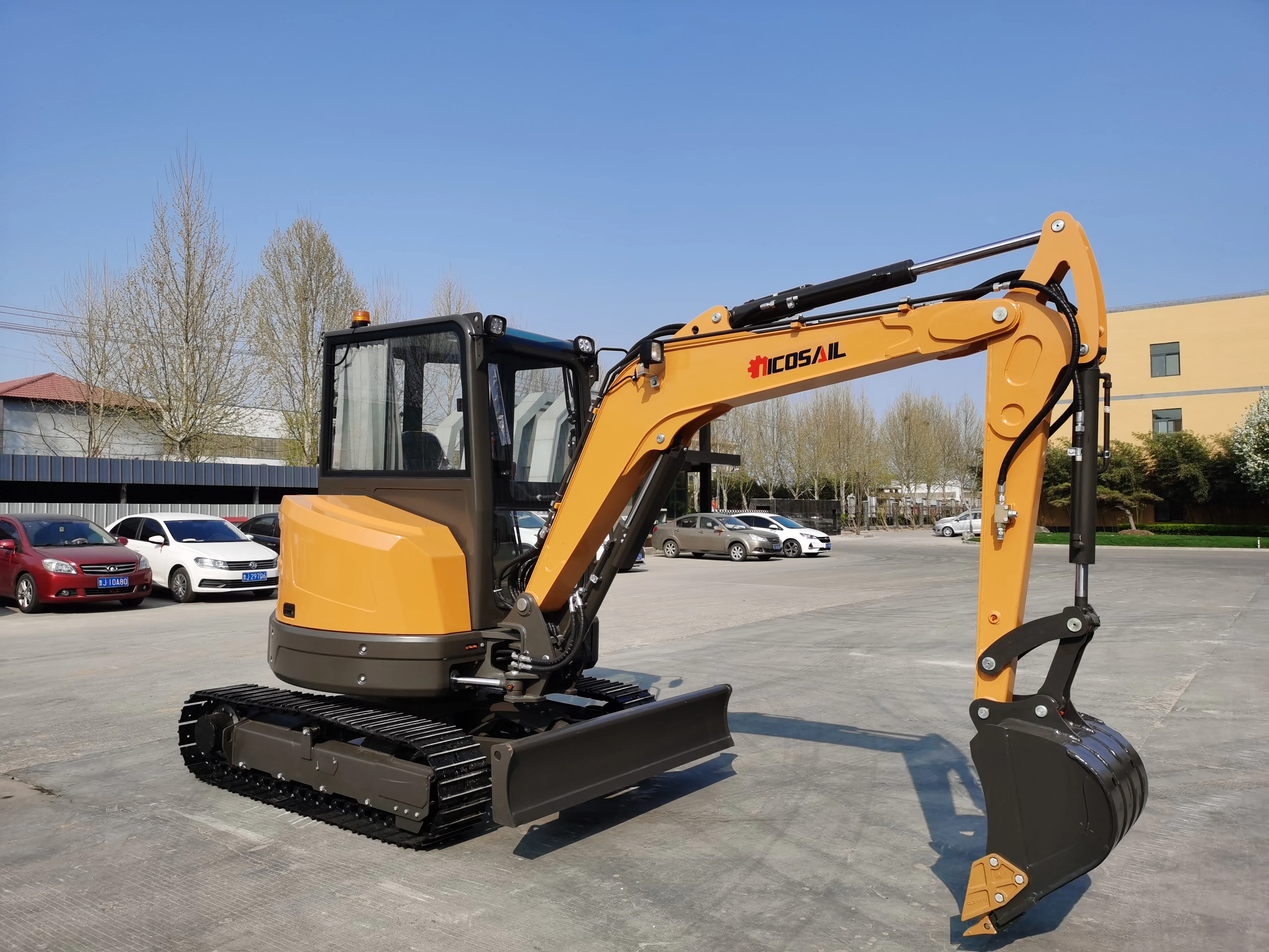 Excavator mini kompak multifungsi 4 ton untuk pertanian rumah tangga, excavator crawler pertanian, Pelle excavator