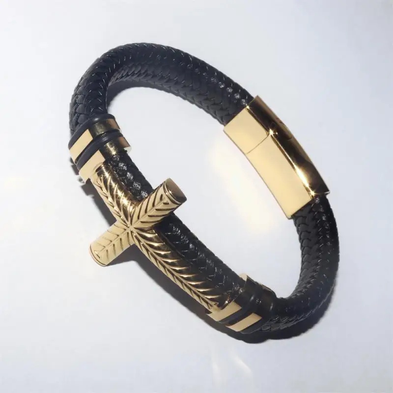 Classic Cross Leather Bracelet for Men Metal Magnetic Clasp Armband Man Bracelet with Cross