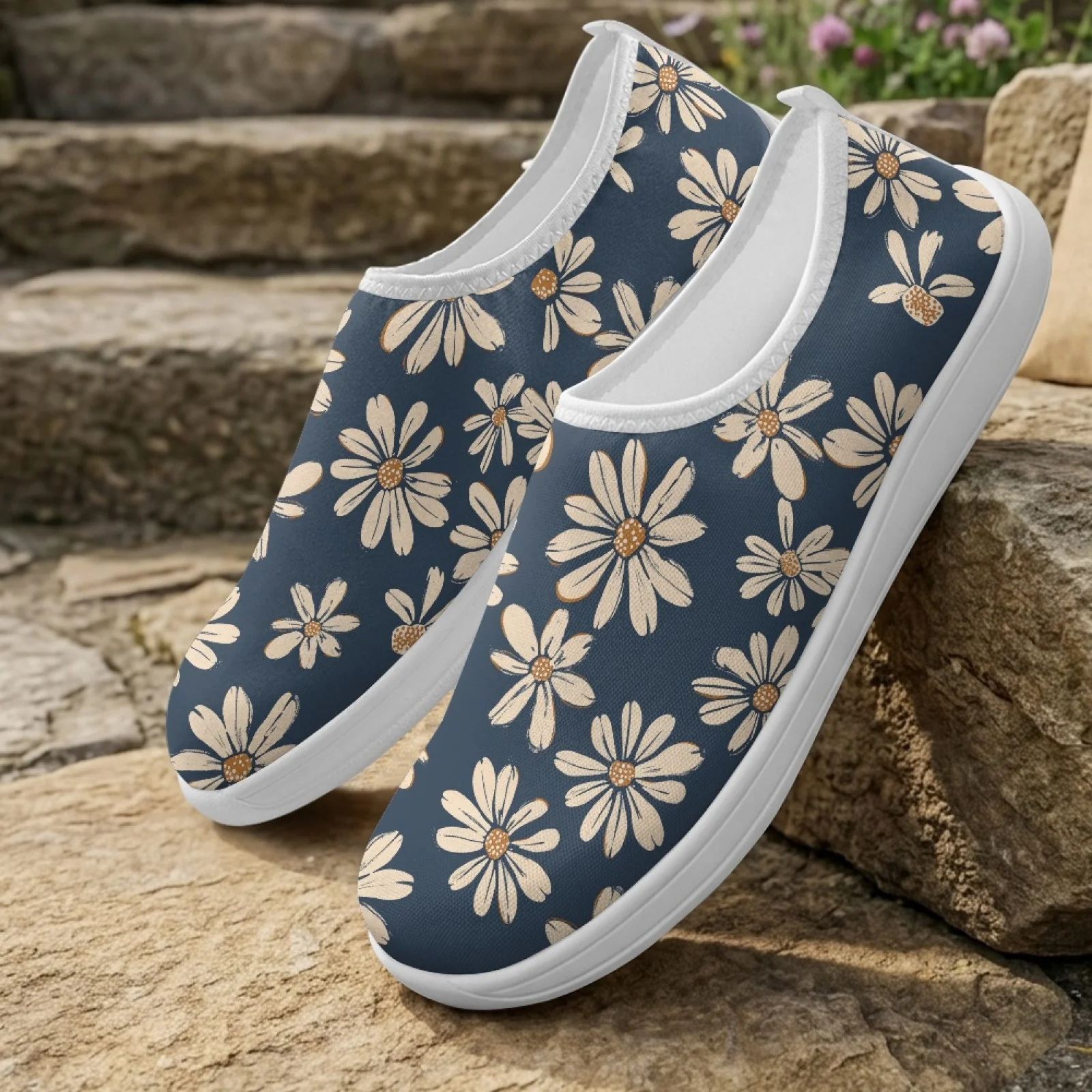 XIXIRIMIDO Wonmen's Slip-on Wide-toed Shoe Nurse Shoes Men's Sneakers Casual and Shoes Zapatillas de Mujer Tenis Feminino Daisy