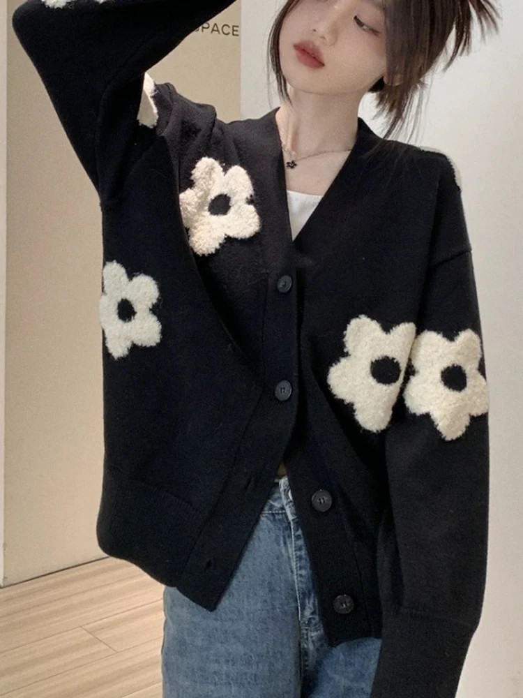 Floral Embroidery Cardigan Women Autumn Winter Long Sleeve Knitted Sweater Female Korean Fashion Casual Single Breasted Knitwear