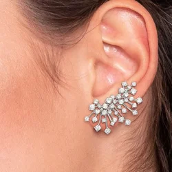 Huitan Swanking Dispersive Cubic Zirconia Stud Earrings for Women Aesthetic Trendy Wedding Band Jewelry Chic Ear Accessories