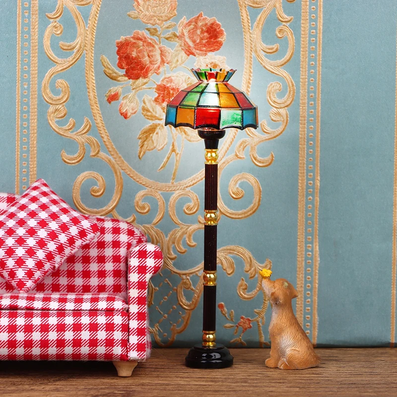 1:12 Dollhouse Miniature Lamp Colored LED Lamp Floor Lamp Standing Lamp Table Lamp Model With ON/OFF Switch Home Decor Toy