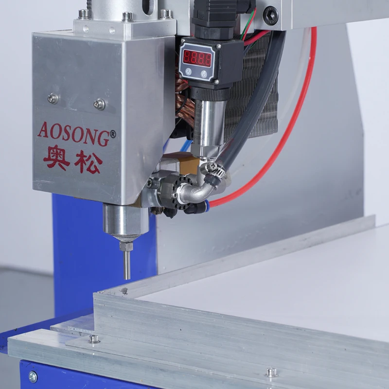 Attrezzatura per la produzione di macchine per schiuma poliuretanica Sigillatura della schiuma FIPFG