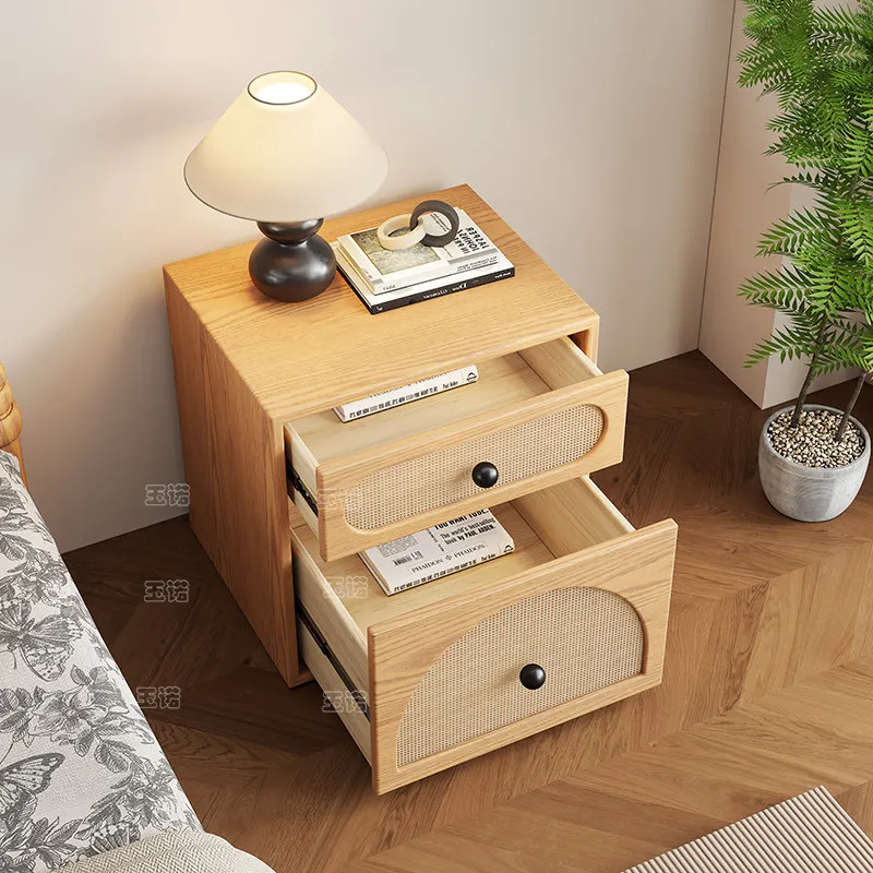 c13-Nordic Modern Nightstand Luxury Vintage Aesthetic Storage Trendy Display Nightstand Table De Chevet Bedroom Furniture