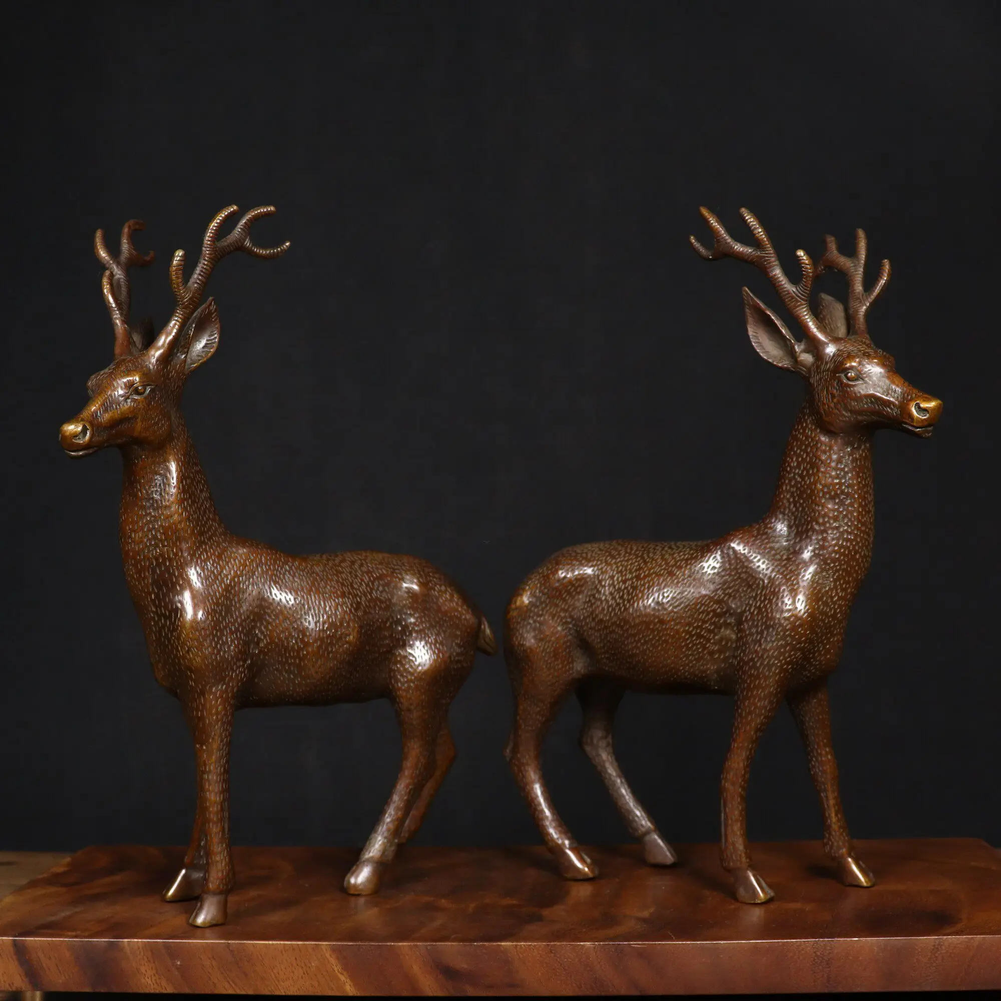 Chinese Vintage Brass Plum Blossom Deer Pair Statue Home Living Room Shop Table Decoration Crafts