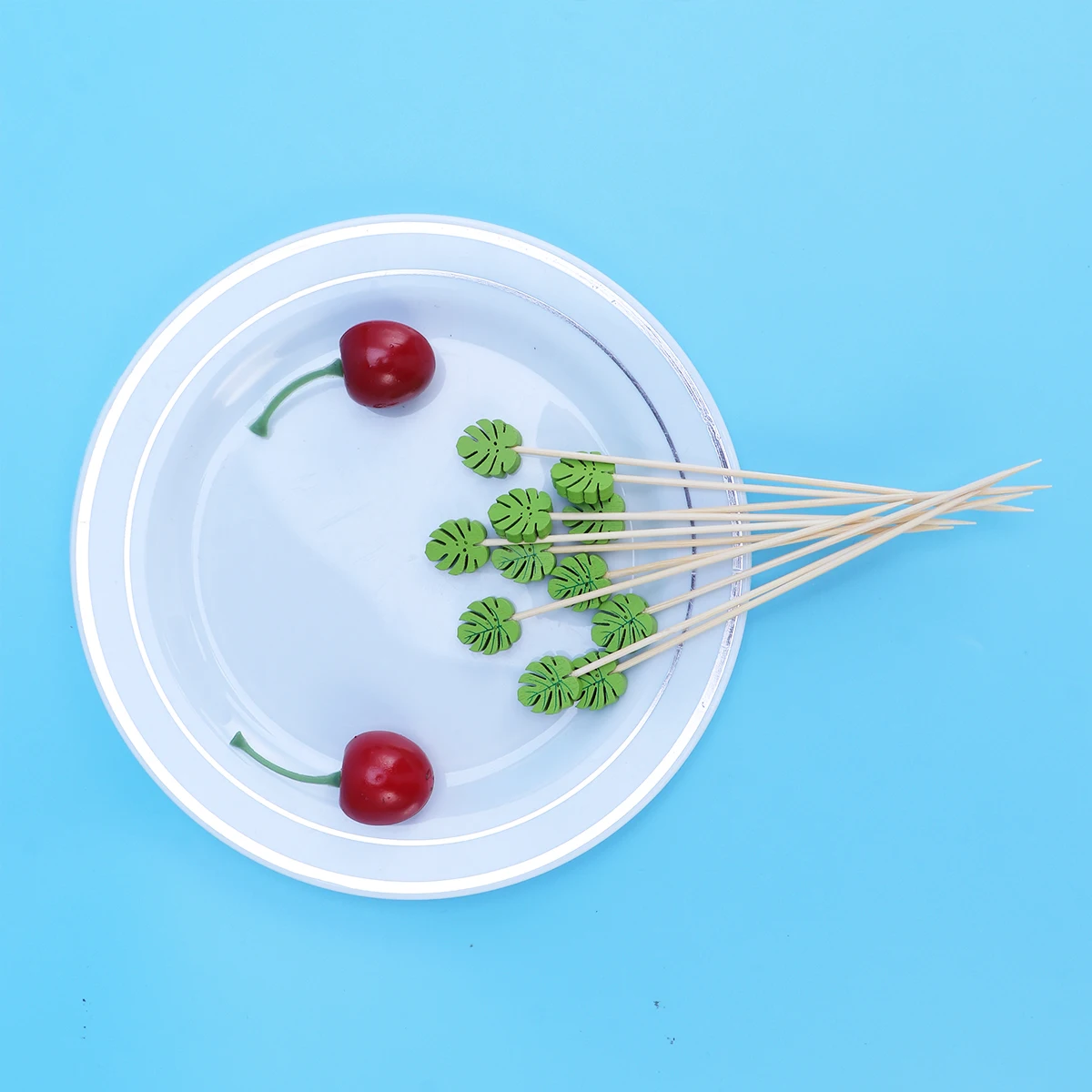 

100Pcs Wooden Cocktail Picks Premium Bamboo Fruit Picks for Appetizers Drinks Party Food Decoration Wedding Bridal Shower