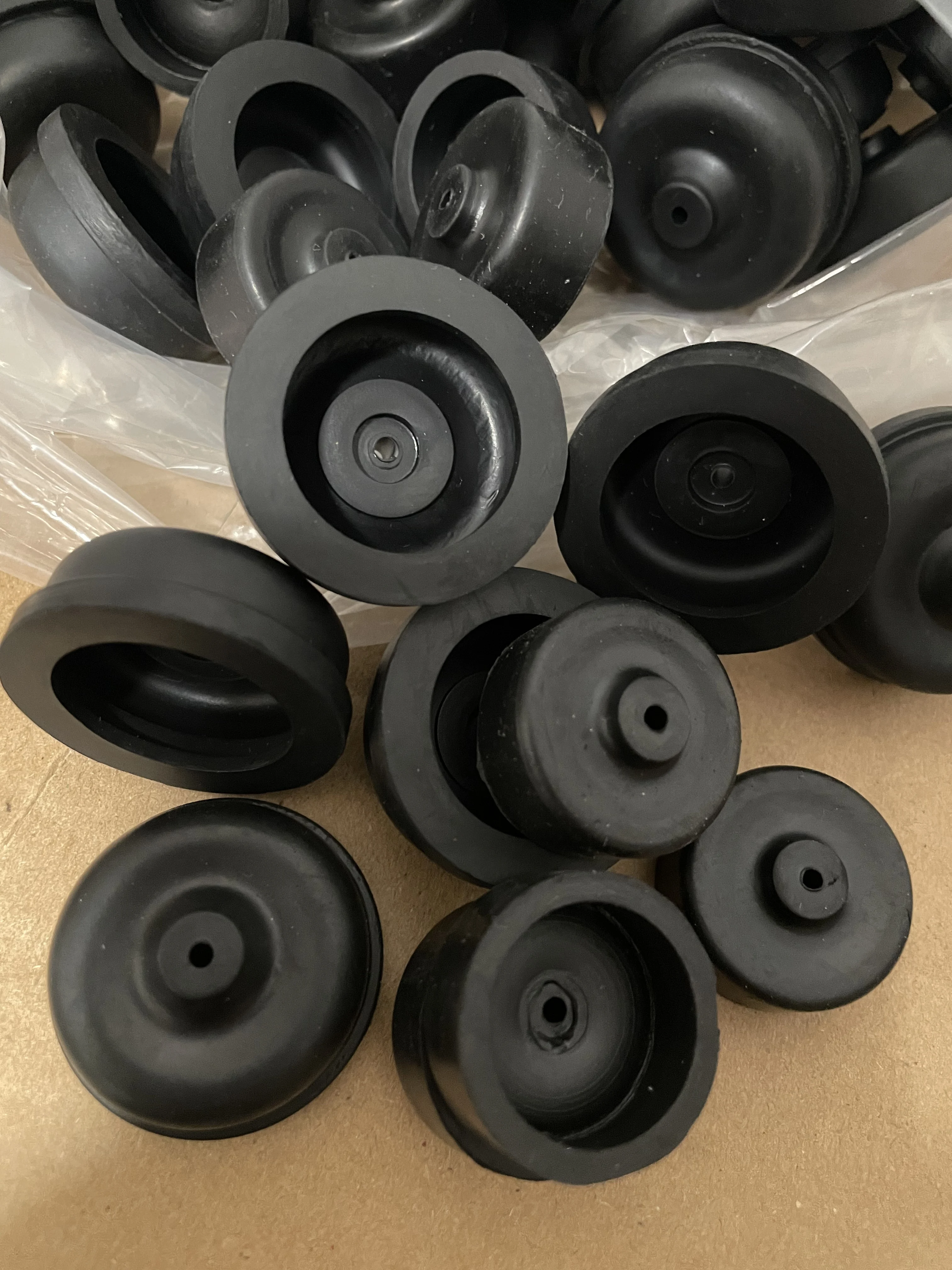 

Aquarium Air Pump Rubber Diaphragm Cup 6/10x Fish Tank Oxygen Accessory with Leather Bowl And Rubber Feet for Replacement