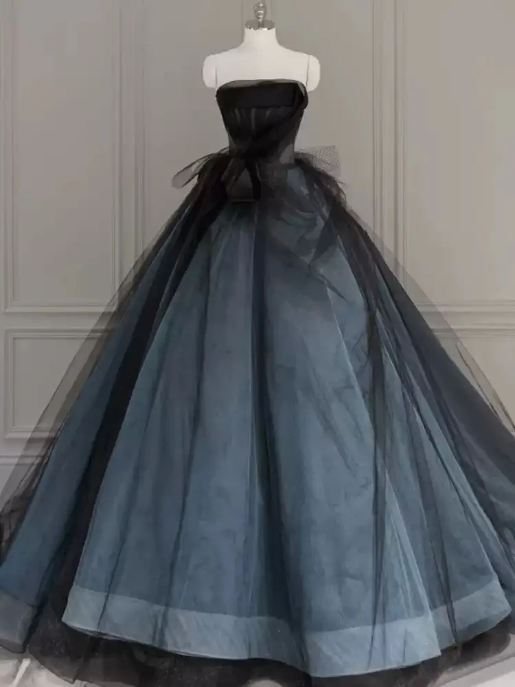 

Fancy Black Prom Dresses High Waist Ball Gown Party Dress Sweep Train Layers Tulle Strapless Lace-up Back Evening Gowns