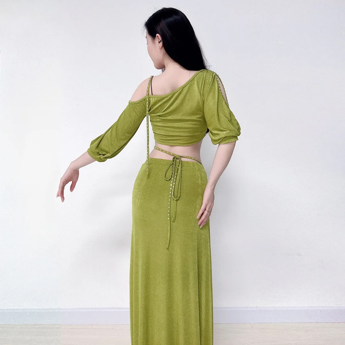 Leichte, luxuriöse Bauchtanz-Übungskleidung, Übungskleidungsset, orientalisches Tanz-Temperament, mittlere Ärmel, Anfänger